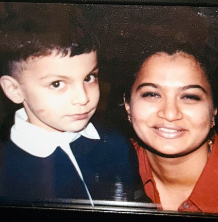 <div>Veer Pahariya reminisces the sweet memories of the good old days on Mother’s Day</div>
