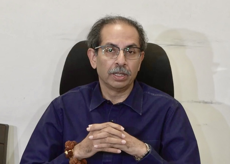 <div>Shiv Sena(UBT) questions govt on India-Pak ceasefire, raises finger at Trump’s role</div>