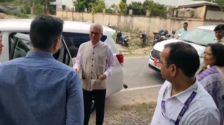 Election Commissioner Dr. Vivek Joshi inspects EVMs, poll preparations in Motihari