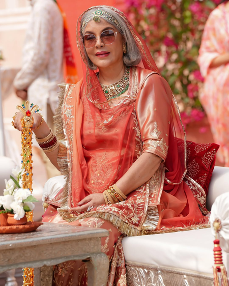 <div>Zeenat Aman drops an appreciation post for the magicians behind Maji Sa’s look in ‘The Royals’</div>