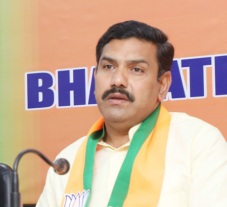 <div>‘Zero achievements, only advertisements’, K’taka BJP chief slams Cong govt’s Sadhana Samavesha</div>
