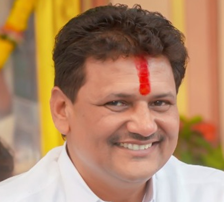 Submit proposal on state’s health policy urgently: Maha Minister tells officials