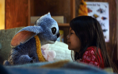 <div>Chris Sanders and Zach Galifianakis reflect on their journey with ‘Lilo & Stitch’</div>