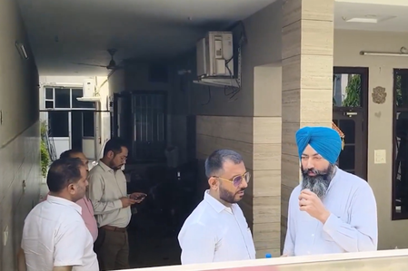 <div>Punjab Vigilance Bureau raids AAP legislator’s residence in bribery case</div>