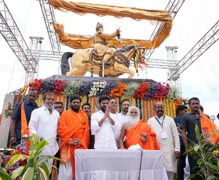 <div>Will work with the Centre for Telangana’s development: Revanth Reddy</div>
