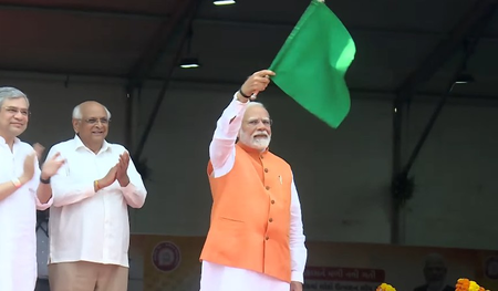 <div>PM Modi inaugurates loco manufacturing railway workshop, flags off 1st ‘made in Dahod’ electric locomotive</div>