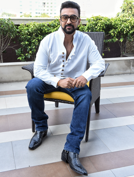 <div>Raj Kundra plans to use the ‘nepo-husband’ card on Karan Johar during The Traitors</div>