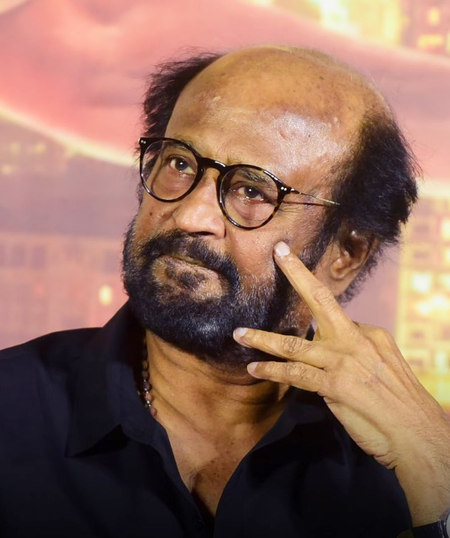 <div>Rajinikanth pays his last respects to late actor Rajesh; Terms his loss as ‘huge’</div>