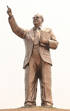 <div>Dr Ambedkar’s statue stolen in MP’s Dhar, probe underway</div>