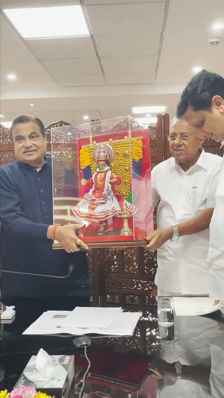 Union Minister Gadkari assured timely completion of NH 66: Kerala Minister