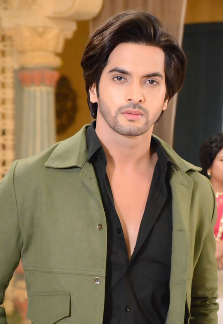 <div>Ashish Dixit is living his ‘Pati Brahmachari’ role in real life as well</div>