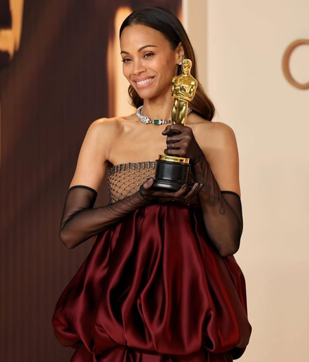 Zoe Saldana declares her Oscar to be gender-fluid with pronouns they/them