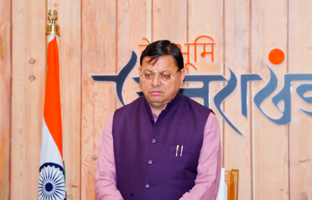 <div>Helicopter crash: U’khand CM Dhami expresses grief, says rescue ops underway</div>
