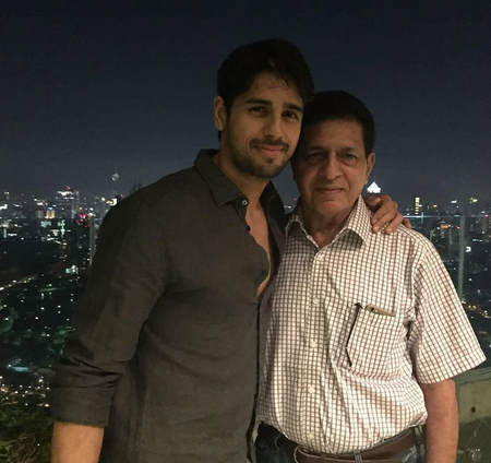 <div>Sidharth Malhotra shares Father’s Day wish for his first hero & his silent guide</div>