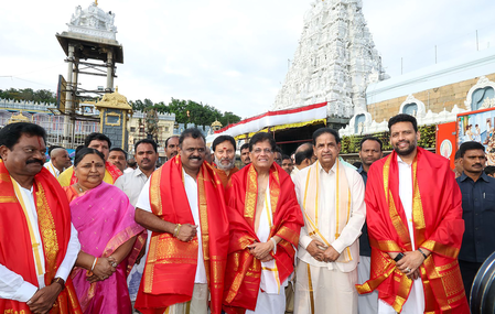 <div>Piyush Goyal’s chopper in Andhra Pradesh develops technical snag</div>