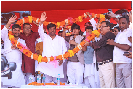 VIP chief Sahani promises Rs 2,500 monthly aid for women; hits out at NDA over unemployment and inflation