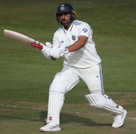 <div>‘Calling me and saying you need to retire’: Karun Nair reveals discouraging advice from prominent Indian cricketer</div>