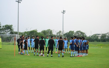 Football: Naushad Moosa-led India U23 team all set for Tajikistan test