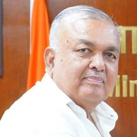 K’taka: Transport Minister defends bike taxi crackdown amidst HC ban