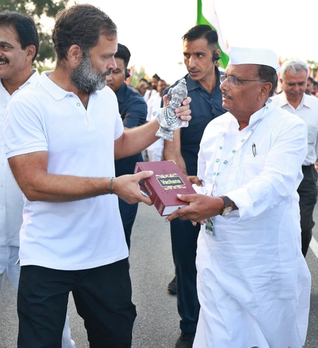 <div>Audio clip of K’taka Cong MLA ‘exposes’ corruption in house allotments, BJP seeks probe</div>