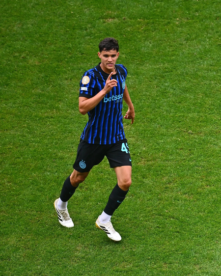 <div>Club WC: Carboni bags stoppage time winner as Inter seal Urawa Reds’ exit</div>
