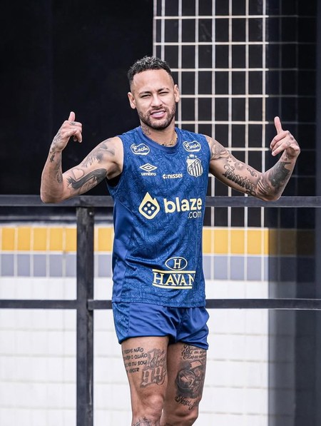 <div>Neymar ‘close’ to extending Santos deal</div>