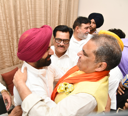 AAP celebrates victories in by-elections in Punjab, Gujarat