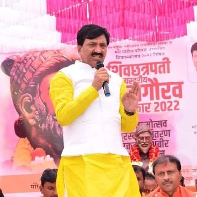 <div>Row over Maha BJP MLA’s ‘gave you clothes’ comment to farmers; Oppn trains guns at him</div>
