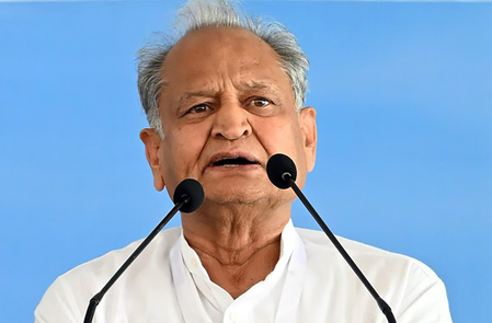 Rajasthan: Ashok Gehlot urges Union Minister Shekhawat to withdraw defamation case, seeks justice for Sanjivani scam victims