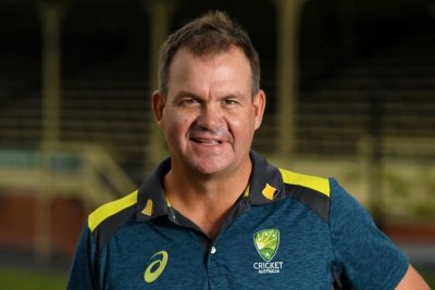 Struggling Orcas cut ties with coach Mott; Klaasen steps down as captain