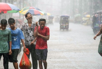 Heavy rain warning in MP, orange alert issued for 10 districts