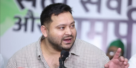 <div>Tejashwi hits back at BJP over ‘Namazwadi’ jibe, criticises EC’s voter list revision in Bihar</div>