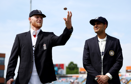 <div>2nd Test: Akash, Nitish & Washington come in as England elect to bowl first against India</div>