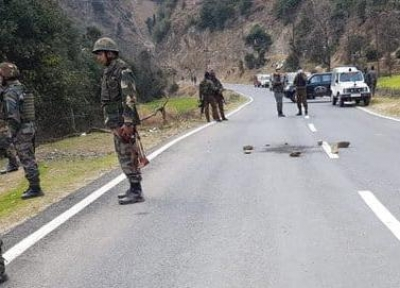 <div>Gunfight continues for 2nd day in J&K’s Kishtwar</div>
