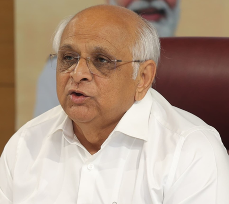 Gujarat govt amends Factory Work Laws, allows 12-hour shift and night duties for women