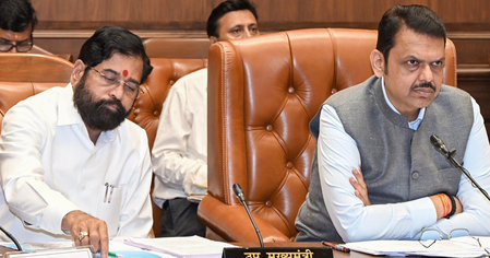 MAHAPREIT should prioritise and complete projects: Maha CM