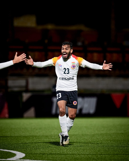 Experienced midfielder Souvik Chakrabarti signs two-year extension with East Bengal
