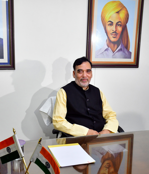 <div>AAP won’t be deterred by ‘pressure tactics’: Gopal Rai on arrest of party’s Gujarat MLA</div>
