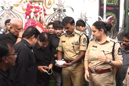 ‘Bibi-Ka-Alam’ procession underway in Hyderabad amid tight security