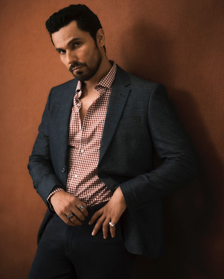 <div>Randeep Hooda wishes Dalai Lama on his 90th birthday: ‘You inspire a more mindful, peaceful world’</div>