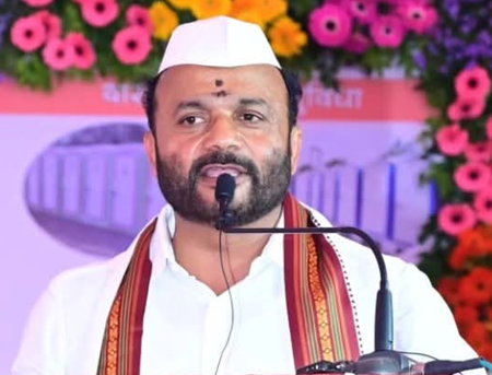 Maha: RDD minister announces suspension of two engineers