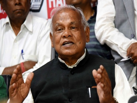 <div>Tejashwi’s men ‘involved’ in Khemka murder case: Union Minister Manjhi</div>