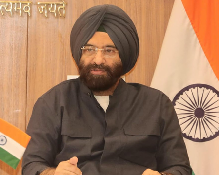 <div>Sirsa sparks debate: ‘End-of-Life rules must be based on pollution, not age of vehicles’ (IANS Exclusive)</div>