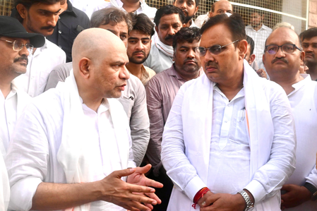 <div>Last rites of Ashwini Vaishnaw’s father performed in Rajasthan</div>