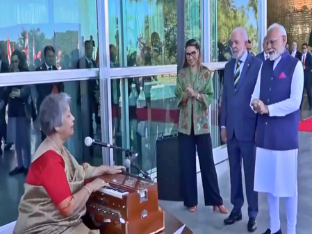 <div>When PM Modi was welcomed at Brasilia’s Alvorada Palace with an Indian devotional song</div>
