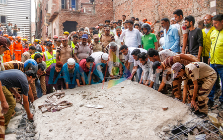 Delhi building collapse: Two more rescued from debris, operations continue
