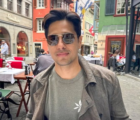 Sidharth Malhotra requests privacy from media after video of him getting angry on paparazzi on social media