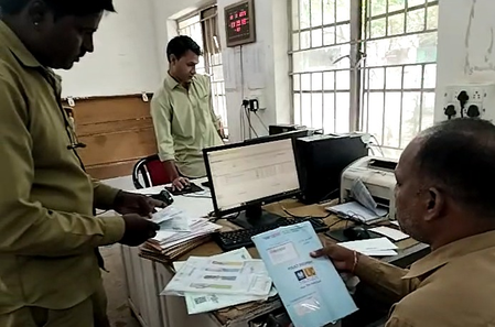 MP: Postal services go hi-tech in Neemuch, becoming more efficient