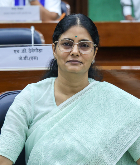 Hospital admissions worth Rs 7,704 cr availed under AB-PMJAY for maternal, child health: Govt