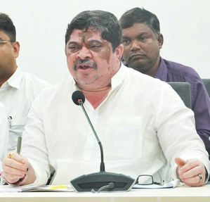 Telangana Minister demands resignation of BJP MPs over 42 pc BC reservation